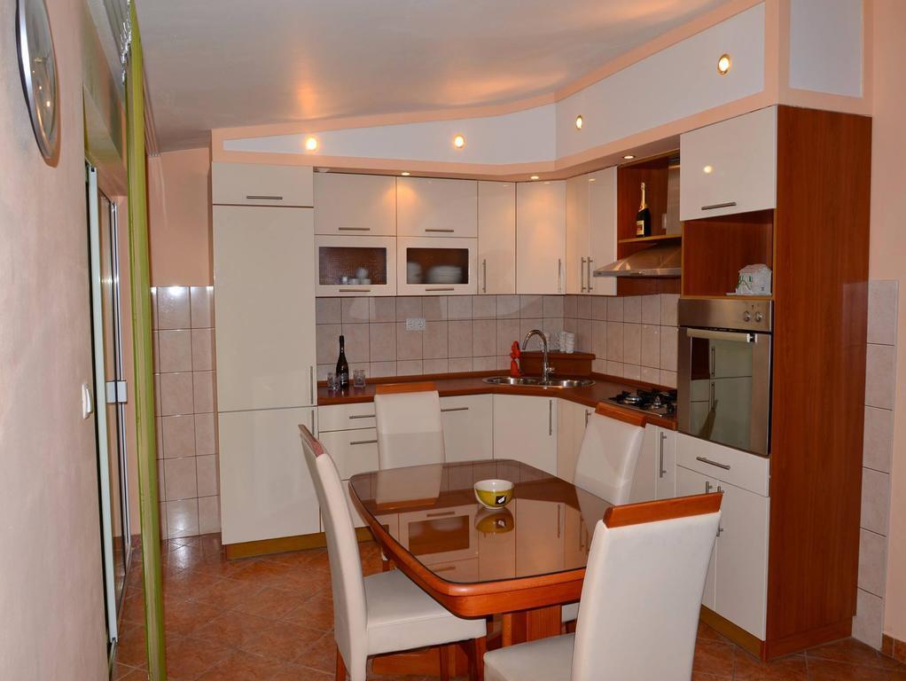 Apartman Julienne Kaštela 外观 照片