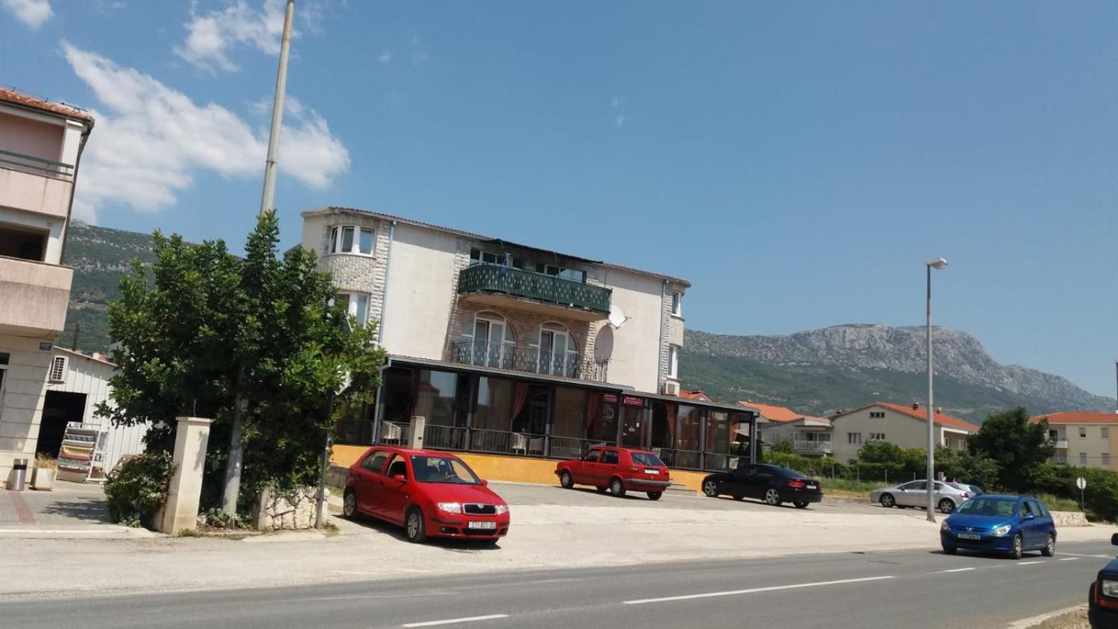 Apartman Julienne Kaštela 外观 照片